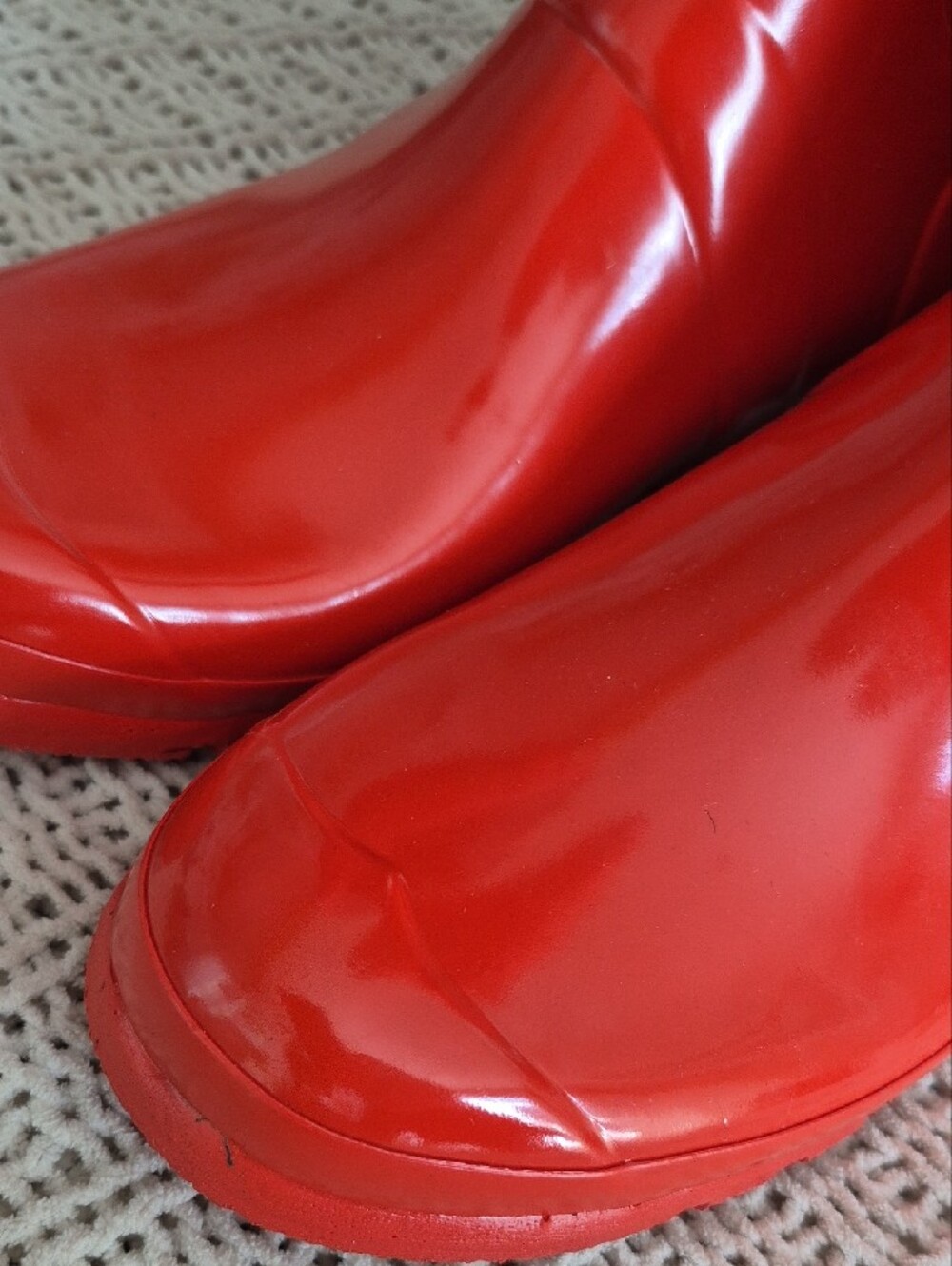 Hunter Glossy Waterproof Mid Calf Rain Boots - Picture 8 of 9